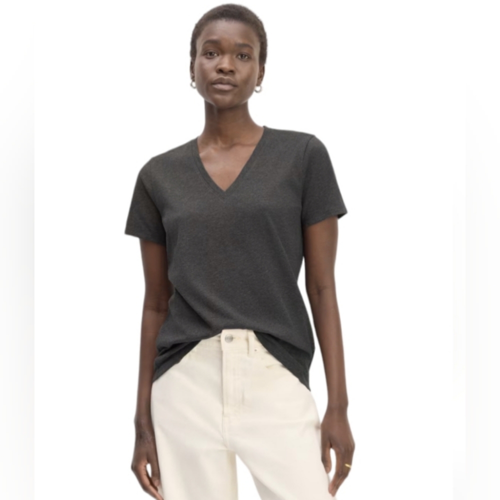 EVERLANE Short Sleeve V-Neck T-Shirt 100% Supima Cotton Olive Green Size L